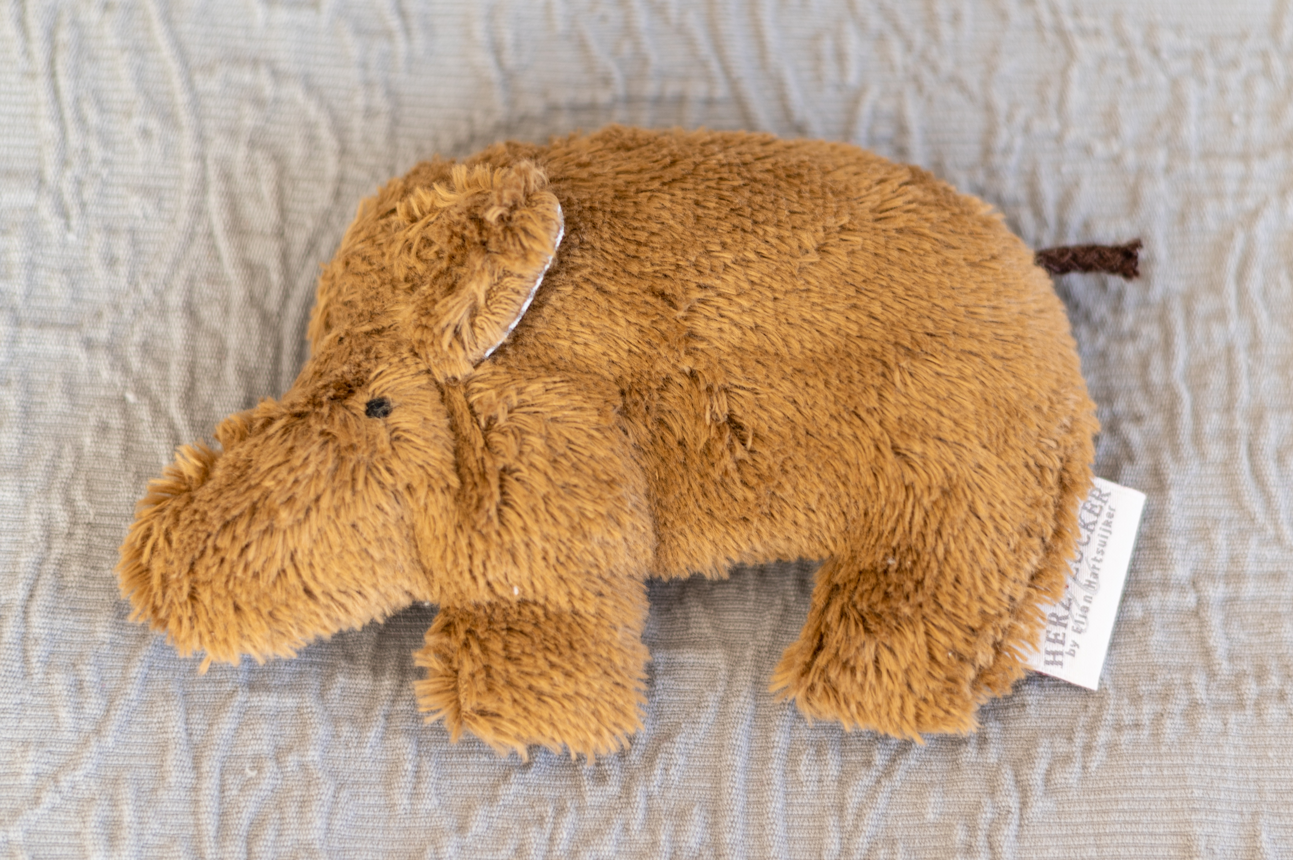 Babykissen Trappi das Wildschwein mit Traubenkernfüllung - Bio Plüsch