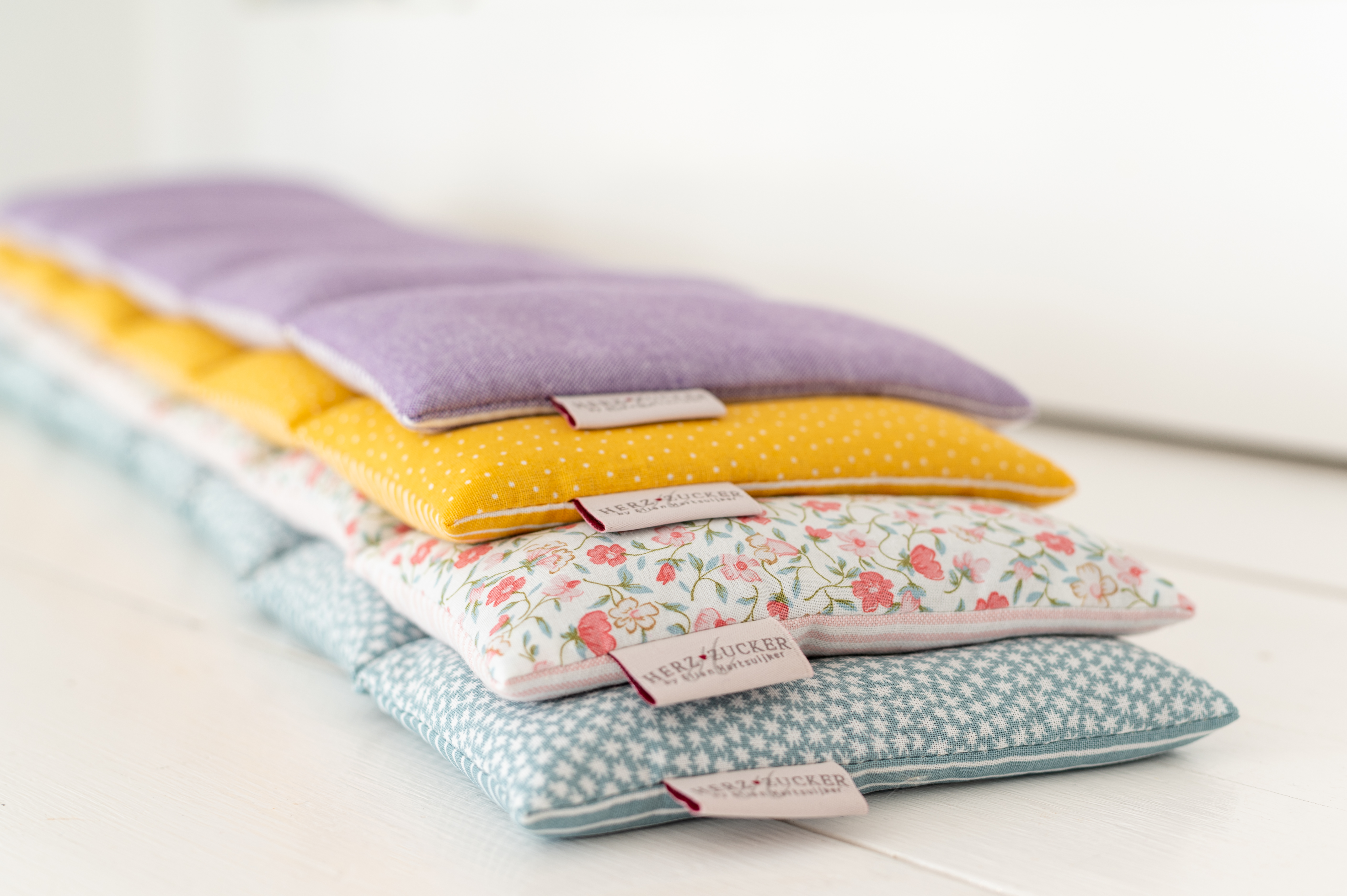 7- Kammerkissen mit Rapssamenfüllung Frühling-/ Sommerkollektion