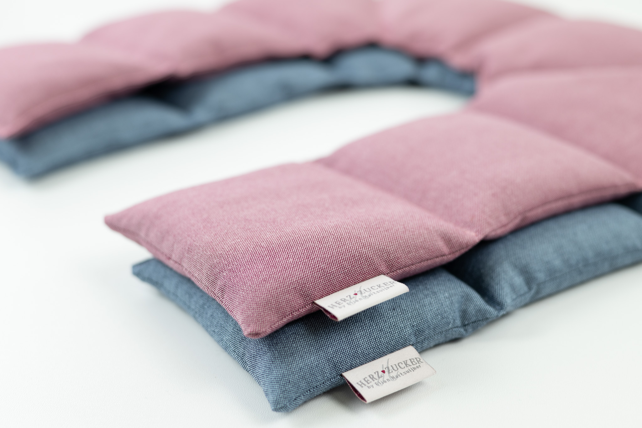 Schulterkissen mit Kirschkernfüllung