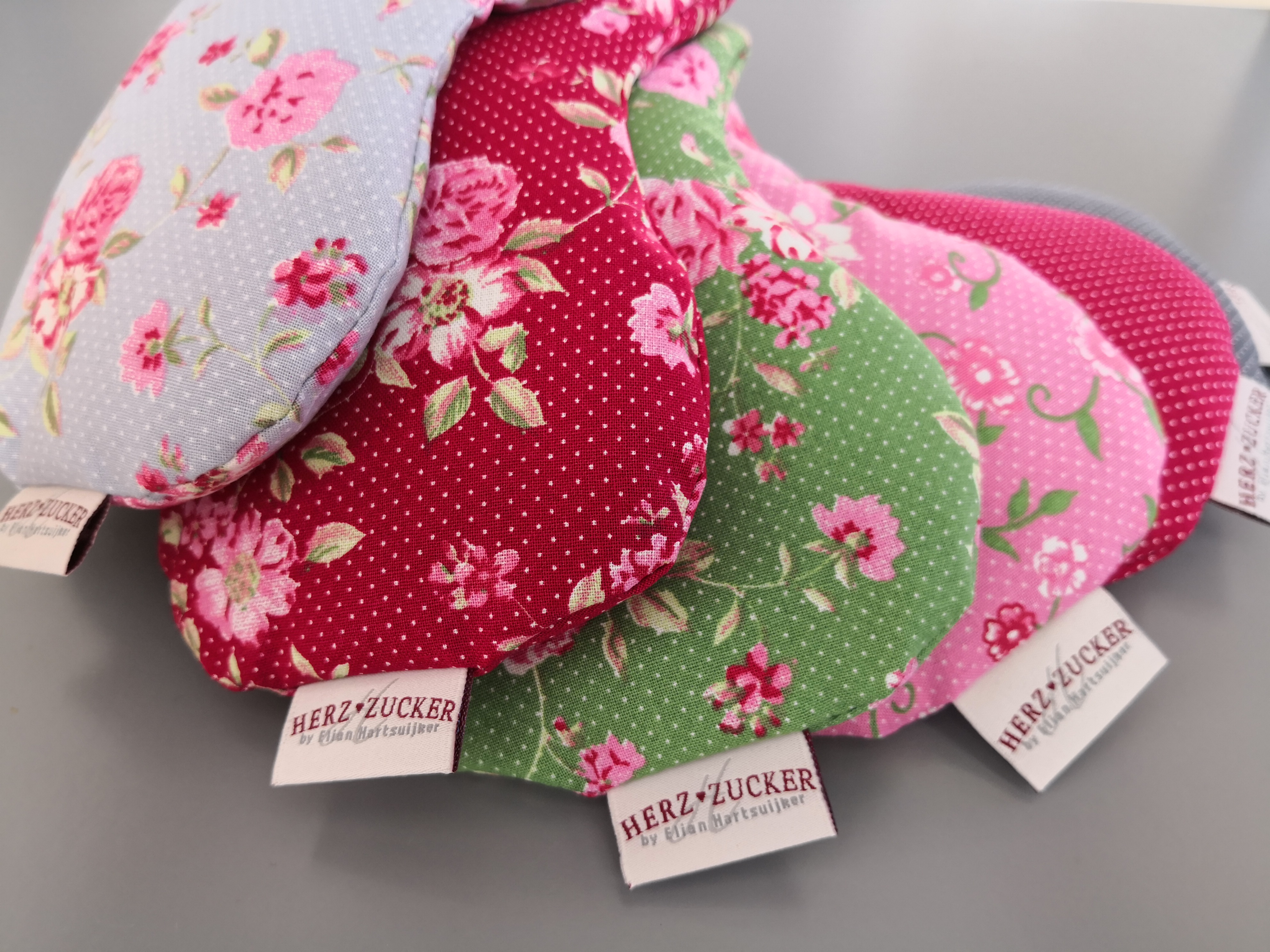 Augenmaske mit Traubenkernfüllung